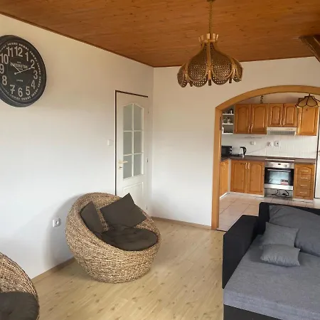 Runch Smilovice Villa Chotilsko Buitenkant foto